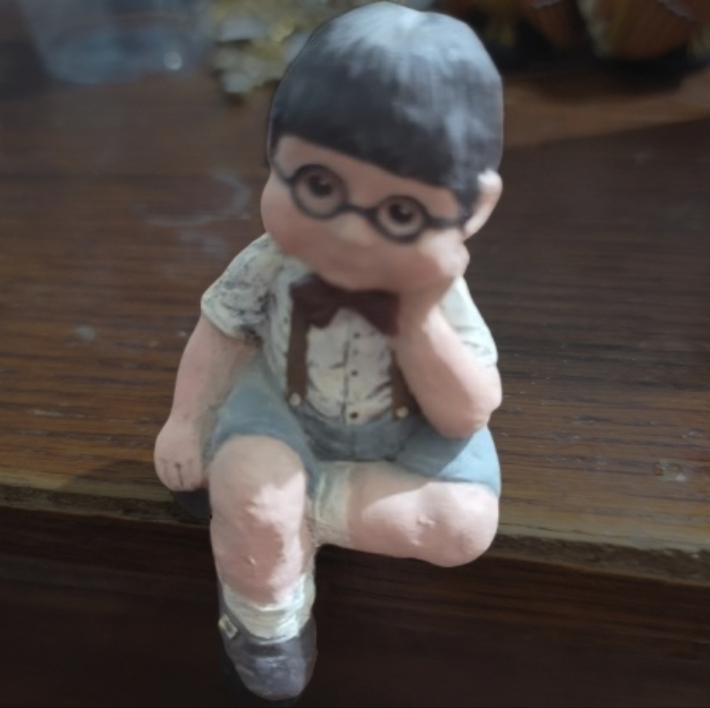 Sarah’s Attic School Boy With Glasses Figurine and School Desk